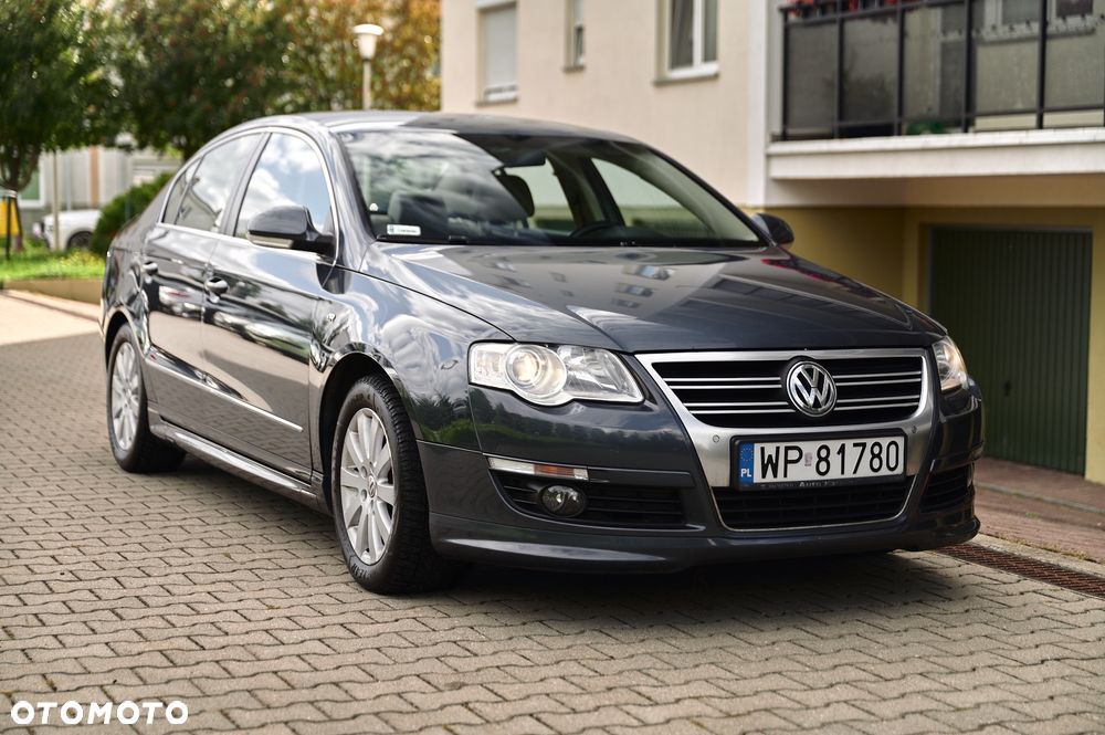 Volkswagen Passat - 3