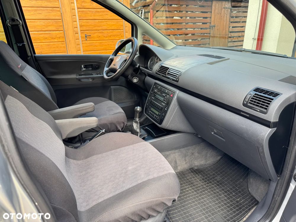 Volkswagen Sharan 2.0 Basis - 14