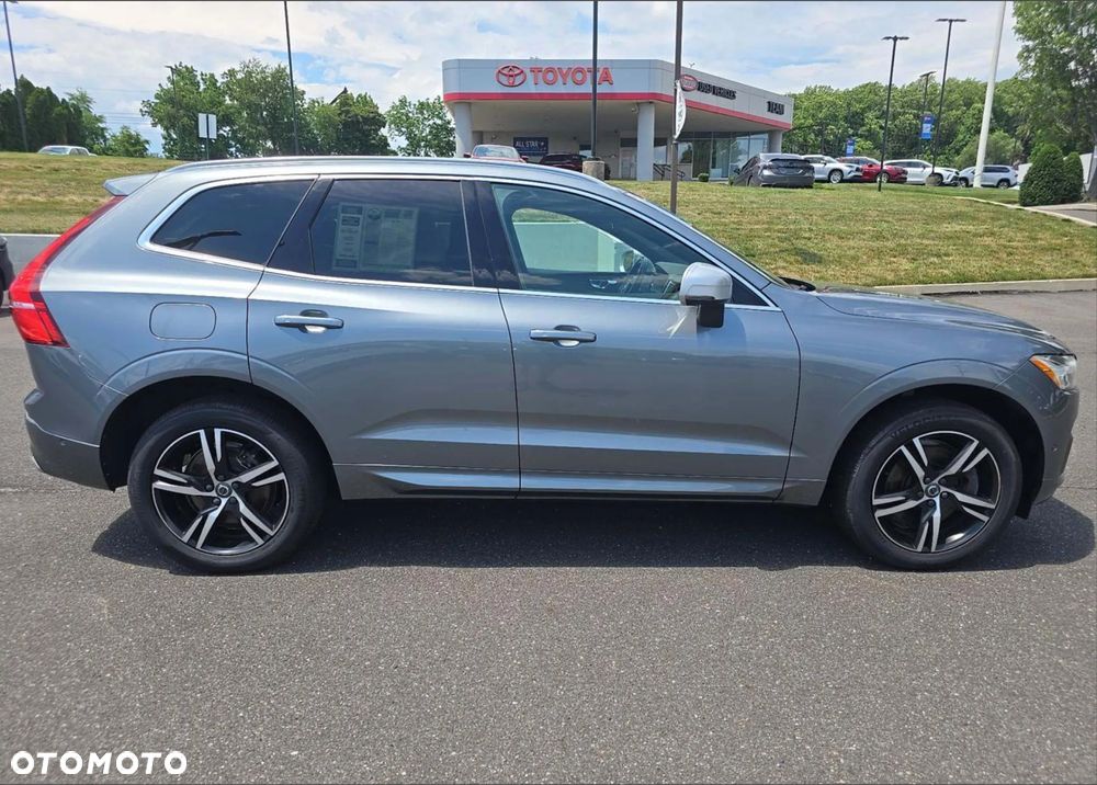 Volvo XC 60 T6 AWD R-Design - 5