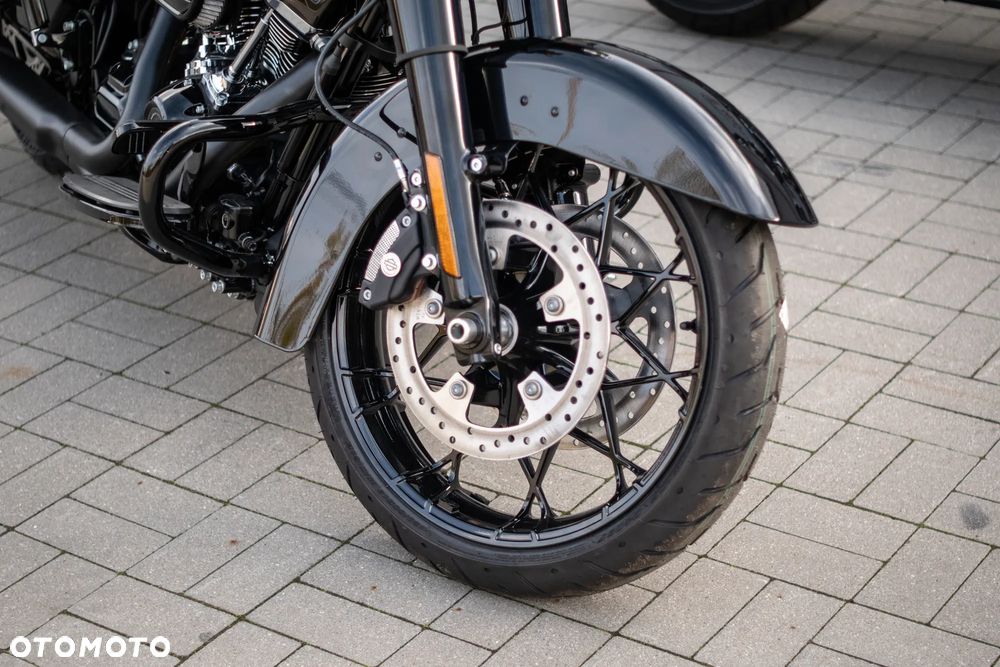 Harley-Davidson Touring Road King - 19