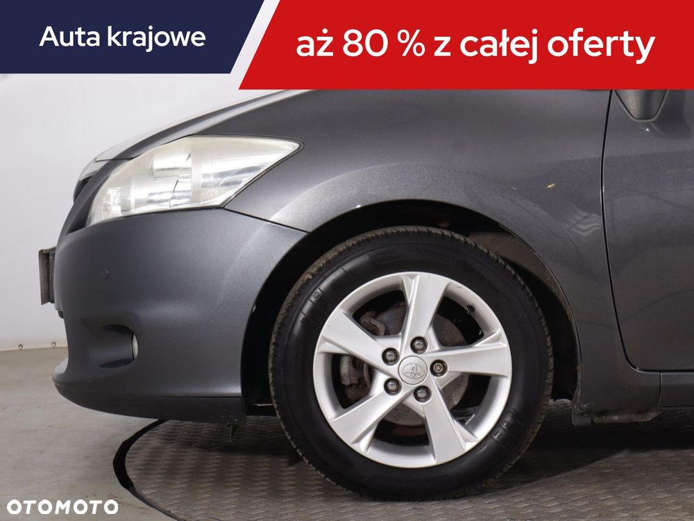 Toyota Auris - 16