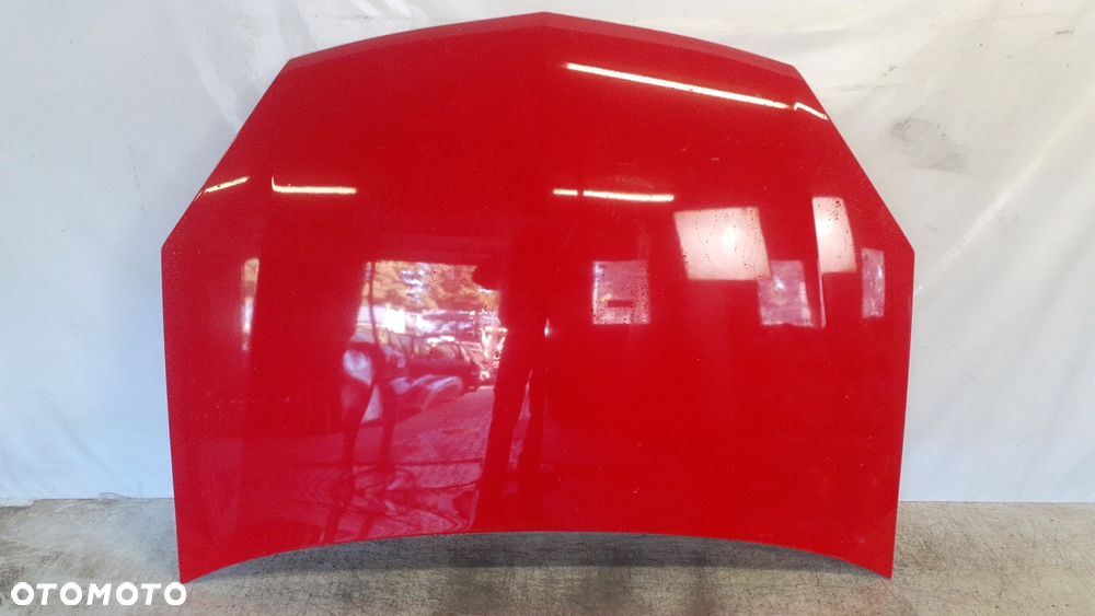 # MASKA POKRYWA SILNIKA DO OPEL VECTRA C LIFT FL Y547 CZERWONA