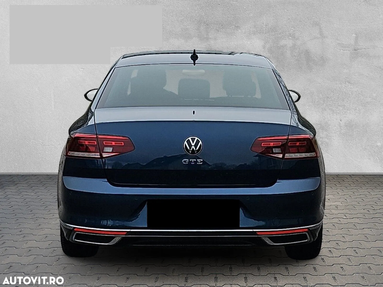 Volkswagen Passat - 8