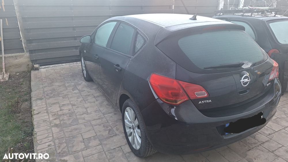 Opel Astra 1.7 CDTI - 2