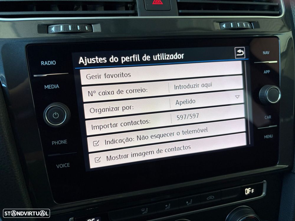 VW Golf Variant 1.6 TDi Confortline - 29