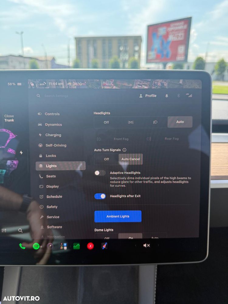 Tesla Model Y Long Range Dual Motor AWD - 18