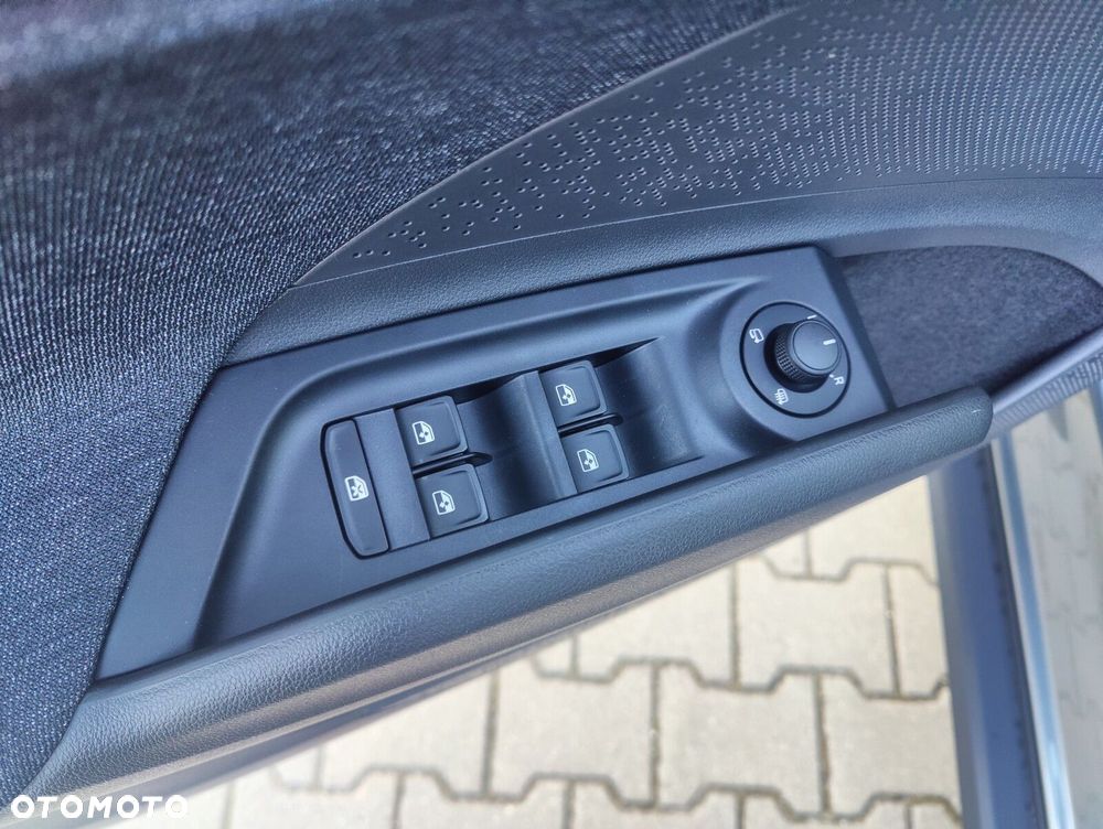 Skoda Elroq 50 55kWh - 11