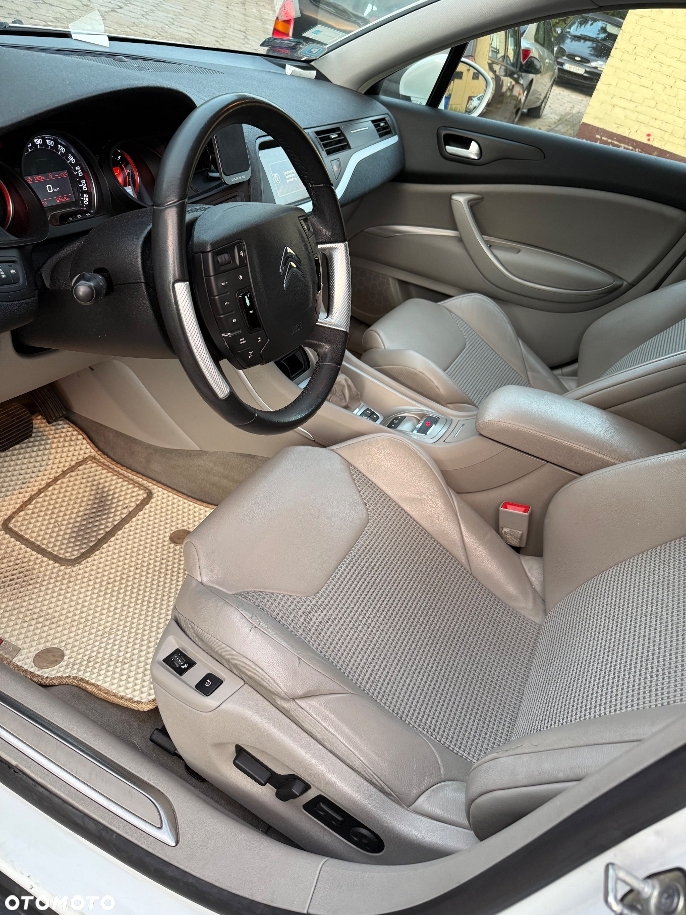 Citroën C5 2.0 HDi Exclusive - 14
