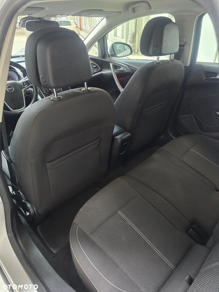 Opel Astra 2.0 CDTI DPF Cosmo - 18
