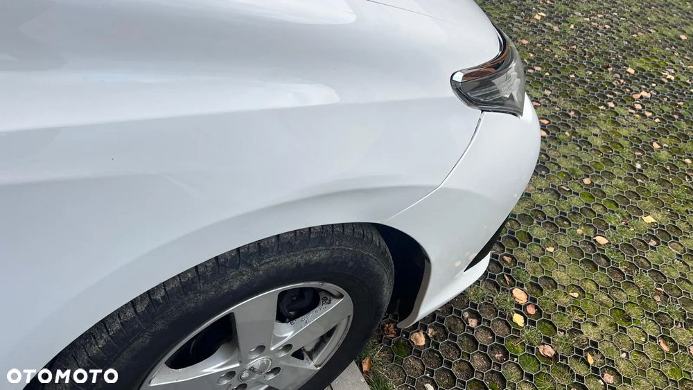 Toyota Auris 1.33 VVT-i Active - 14