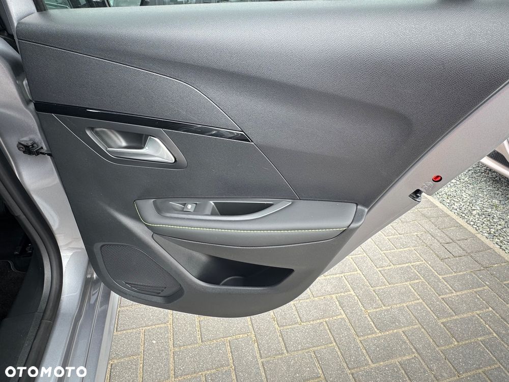 Peugeot 208 Elektromotor 136 GT+ - 27