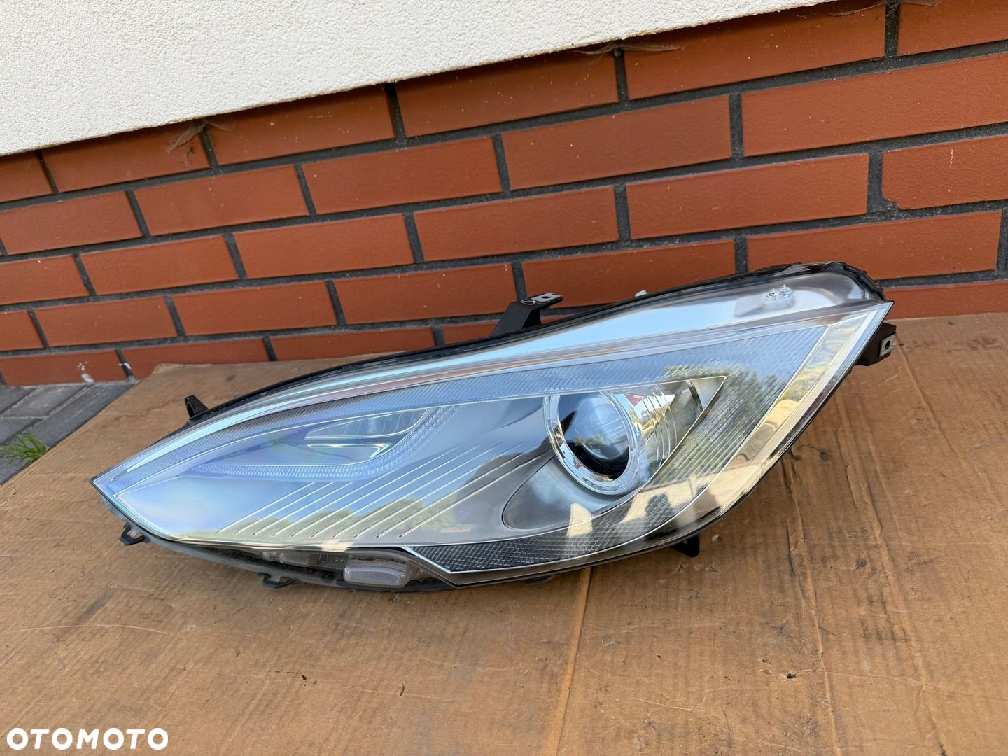 Tesla model S przed lift 12-15 bixenon lewy kompletny EU demontaz - 2
