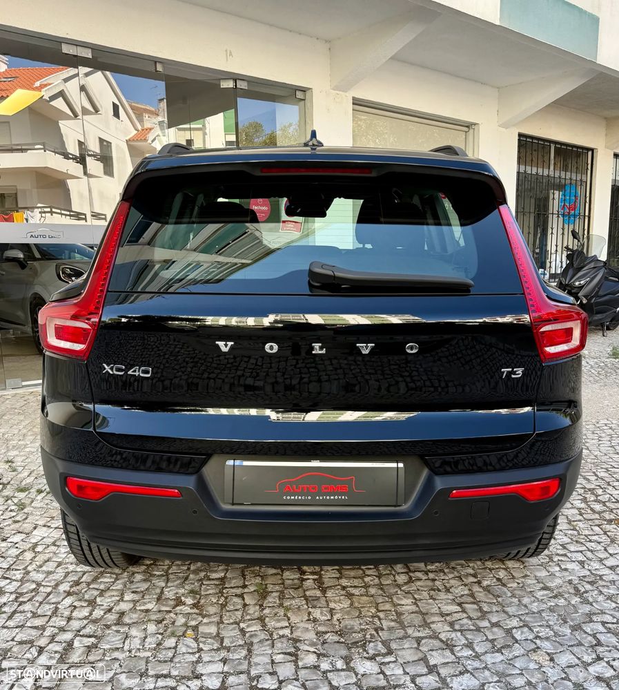 Volvo XC 40 - 5