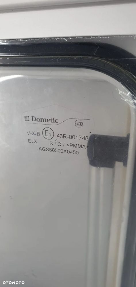 Okno kamper Dometic Seitz 50x45 - 5