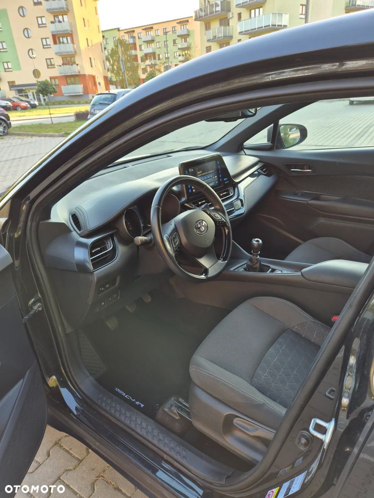 Toyota C-HR 1.2 T Active - 8