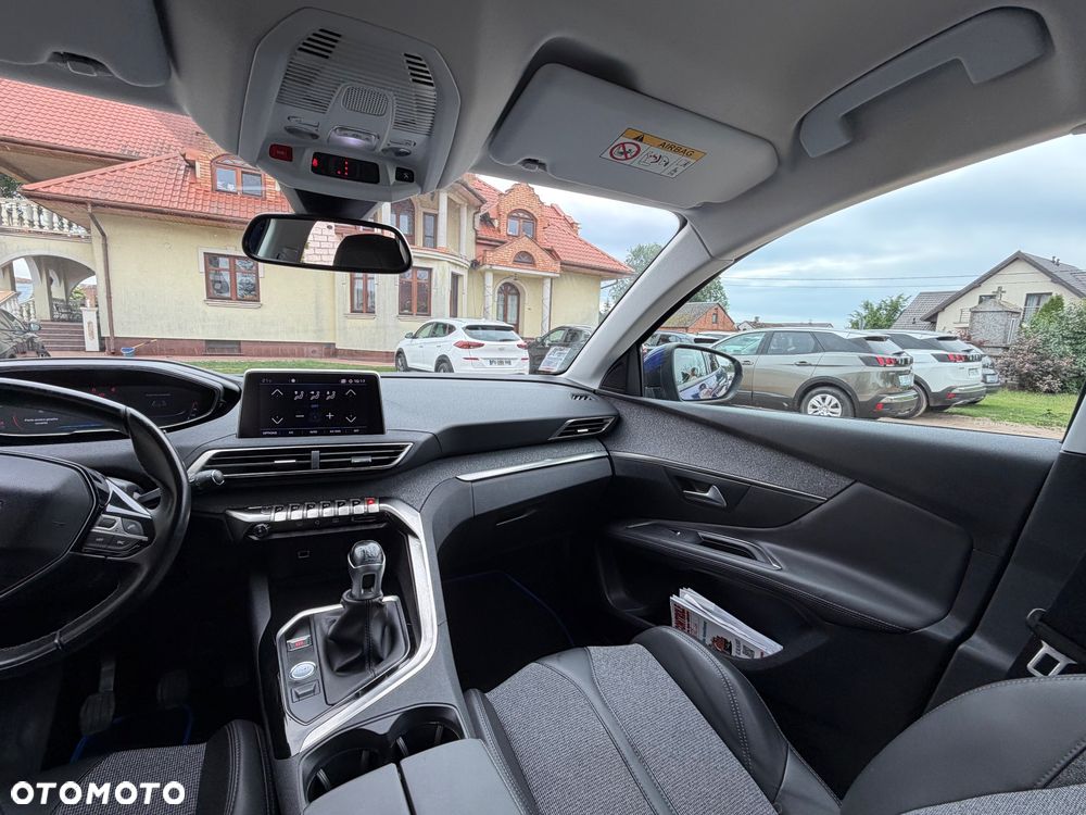 Peugeot 3008 - 13