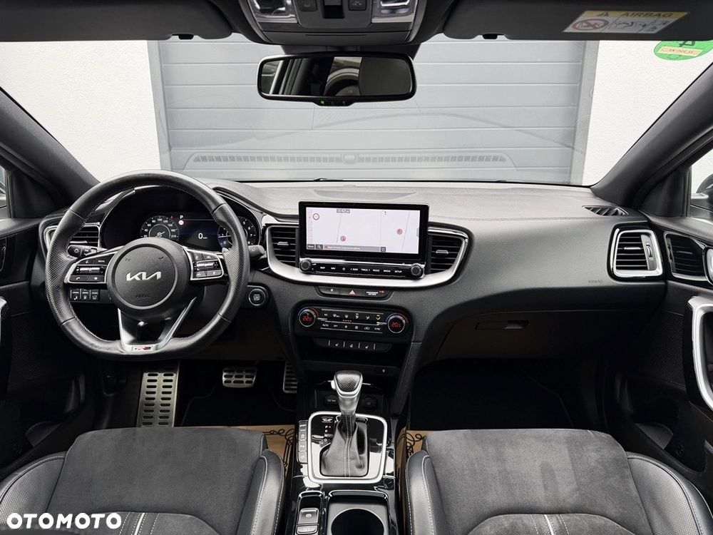 Kia ProCeed 1.5 T-GDI DCT7 OPF GT LINE - 6