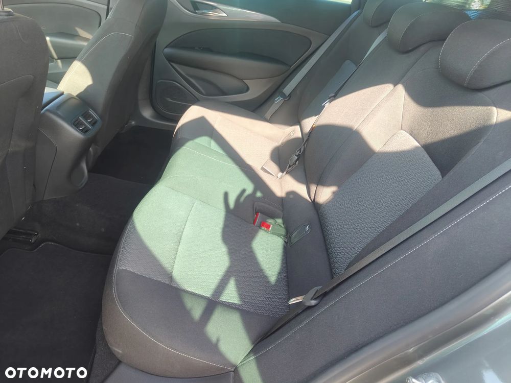 Opel Insignia 2.0 - 22