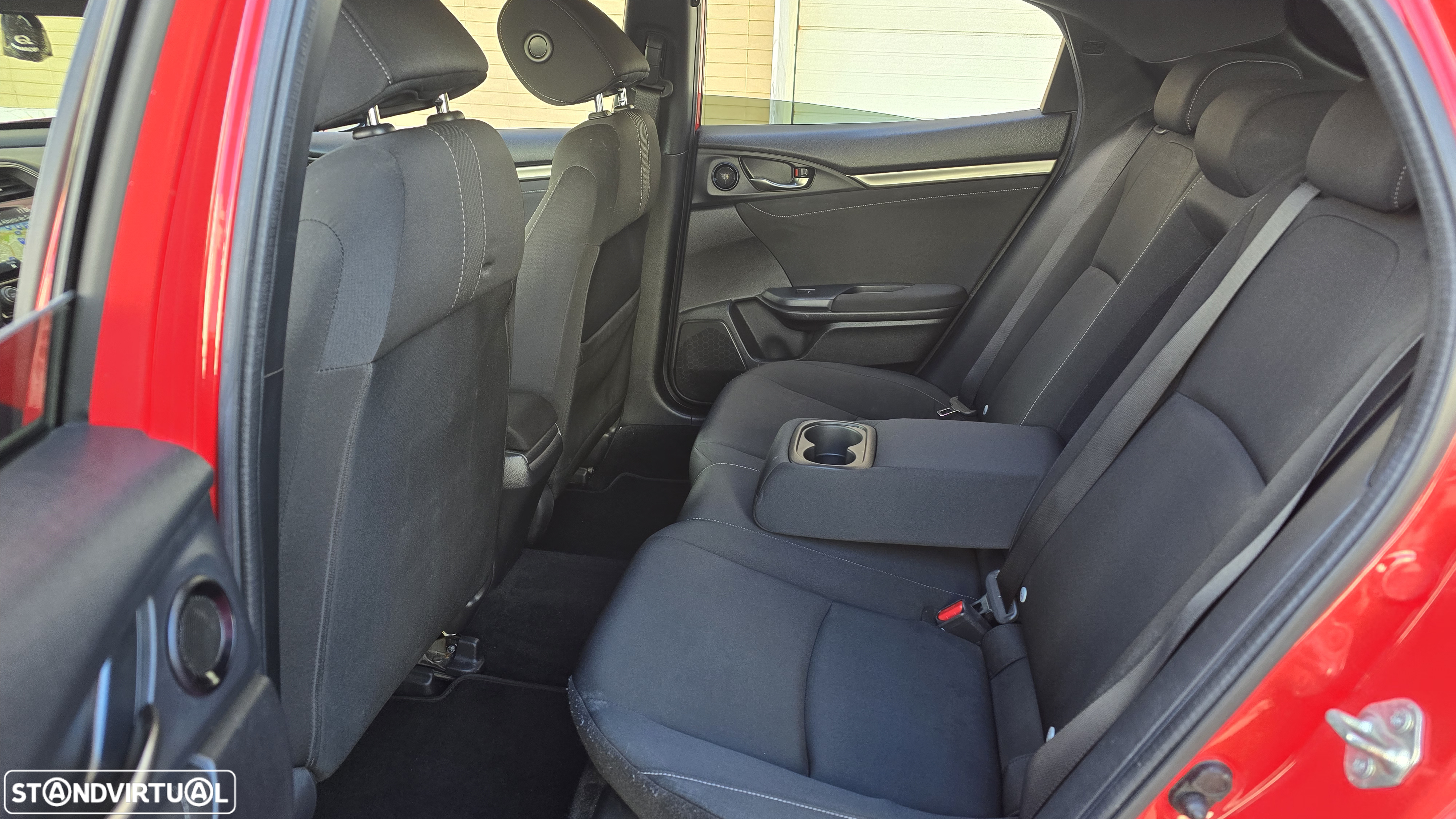 Honda Civic 1.6 i-DTEC Elegance 9AT - 19