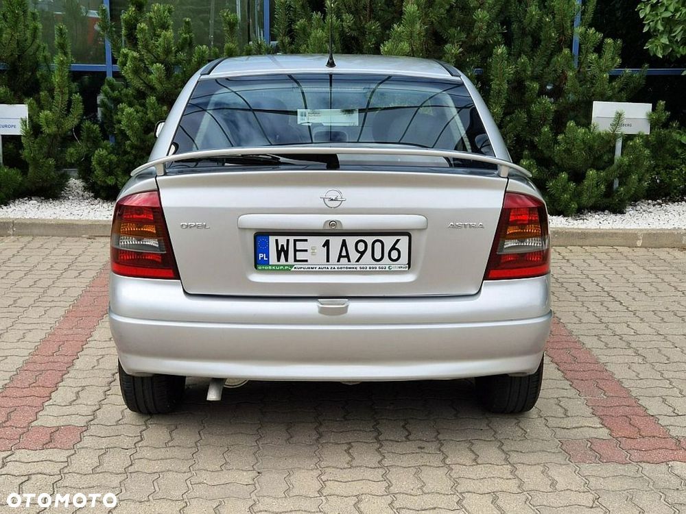Opel Astra - 13