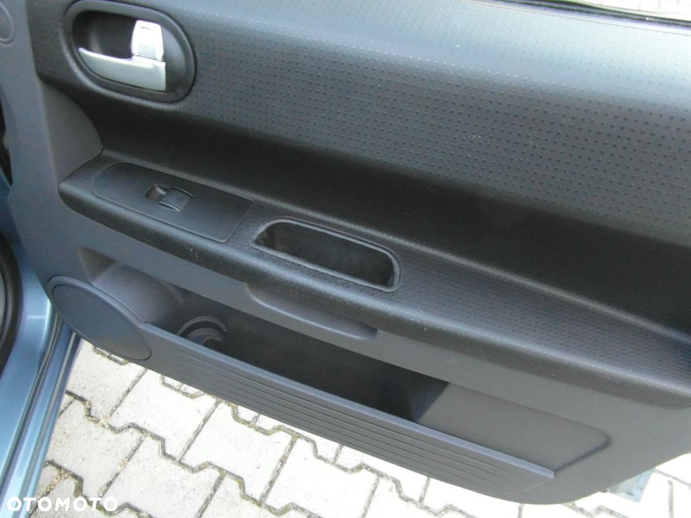 Mitsubishi Colt 1.3 Motion Plus - 33