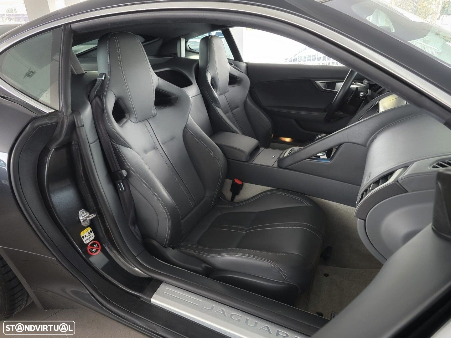 Jaguar F-Type 3.0 V6 S/C Auto - 7