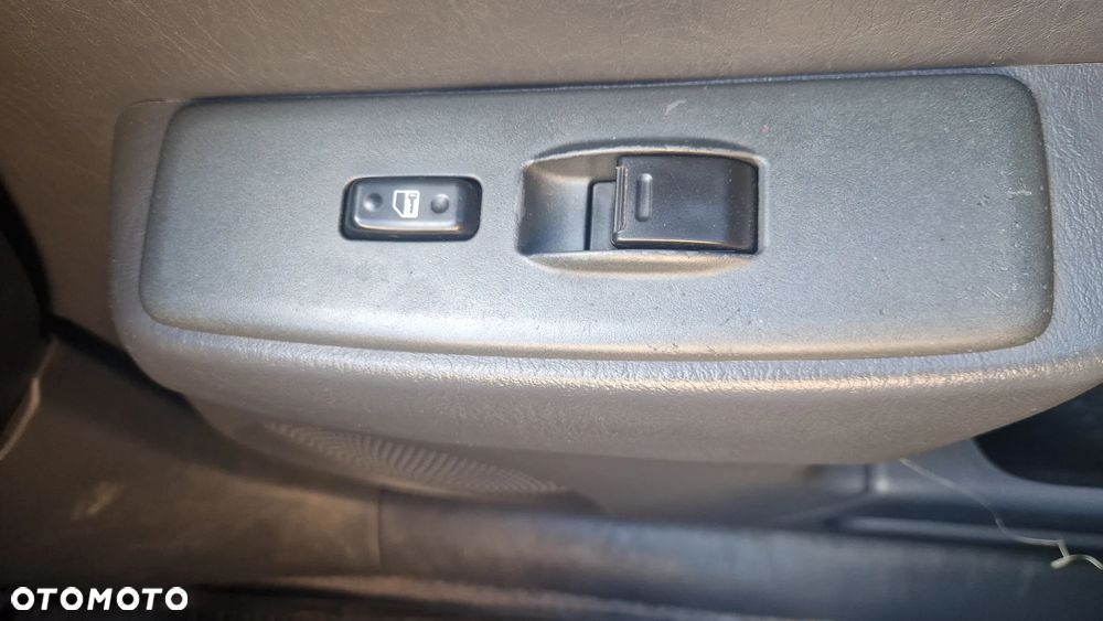Toyota RAV4 2.0 - 20
