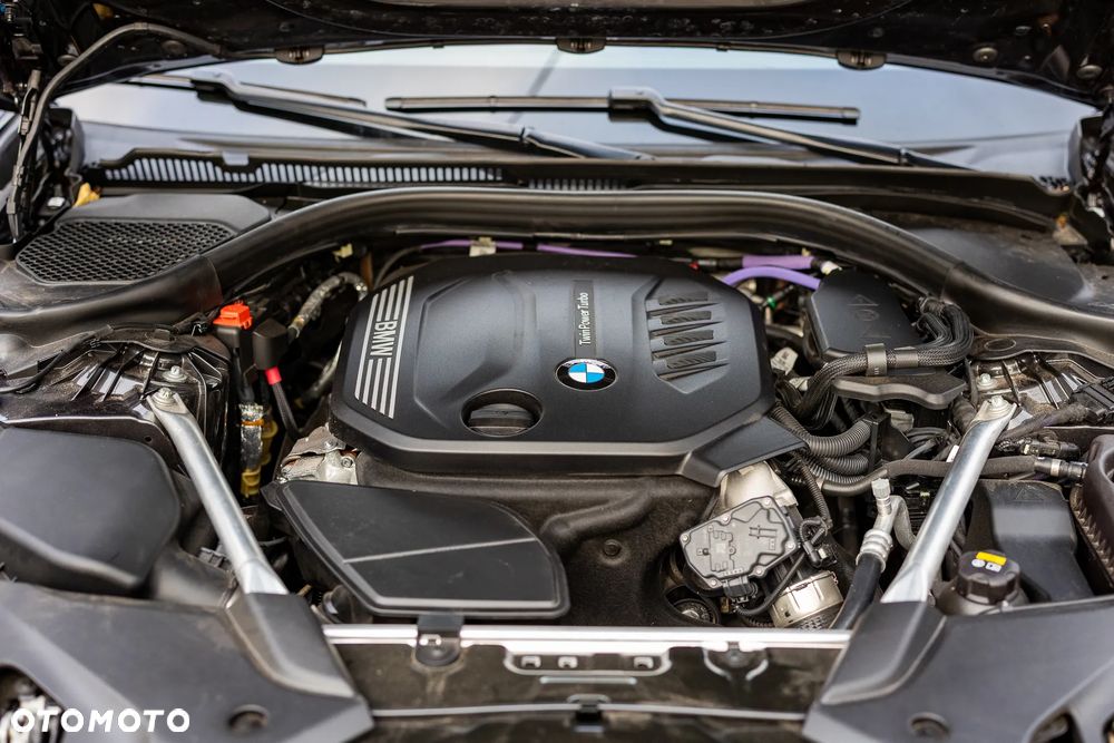 BMW Seria 5 520d M Sport sport - 20