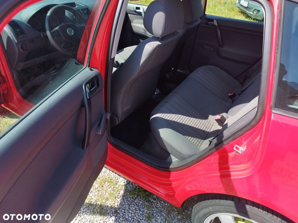 Volkswagen Polo - 23