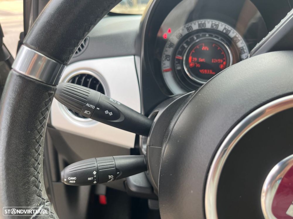Fiat 500 1.0 Hybrid Connect - 26