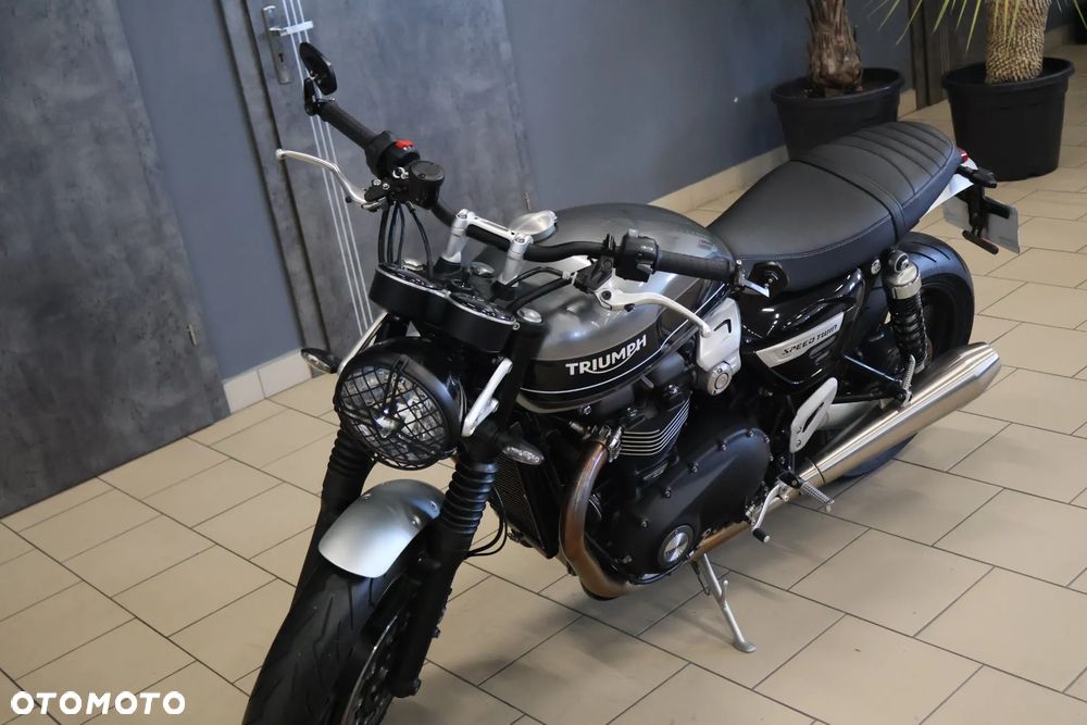 Triumph Speed Twin - 5