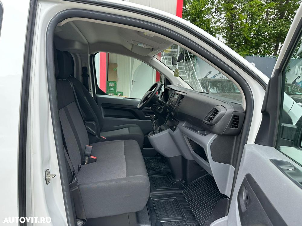 Toyota Proace 1.5 D-4D 120CP 8+1 L2H1 Base+ - 12