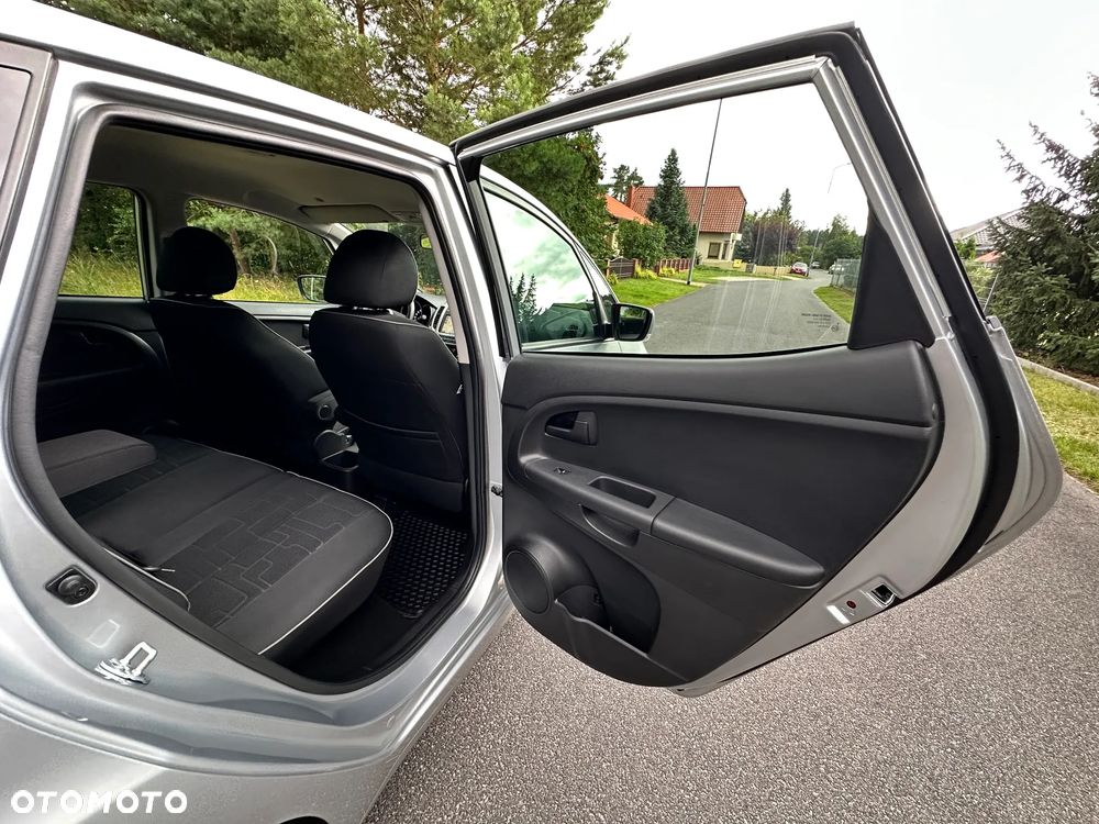 Kia Venga 1.6 CVVT Automatik Dream-Team Edition - 26