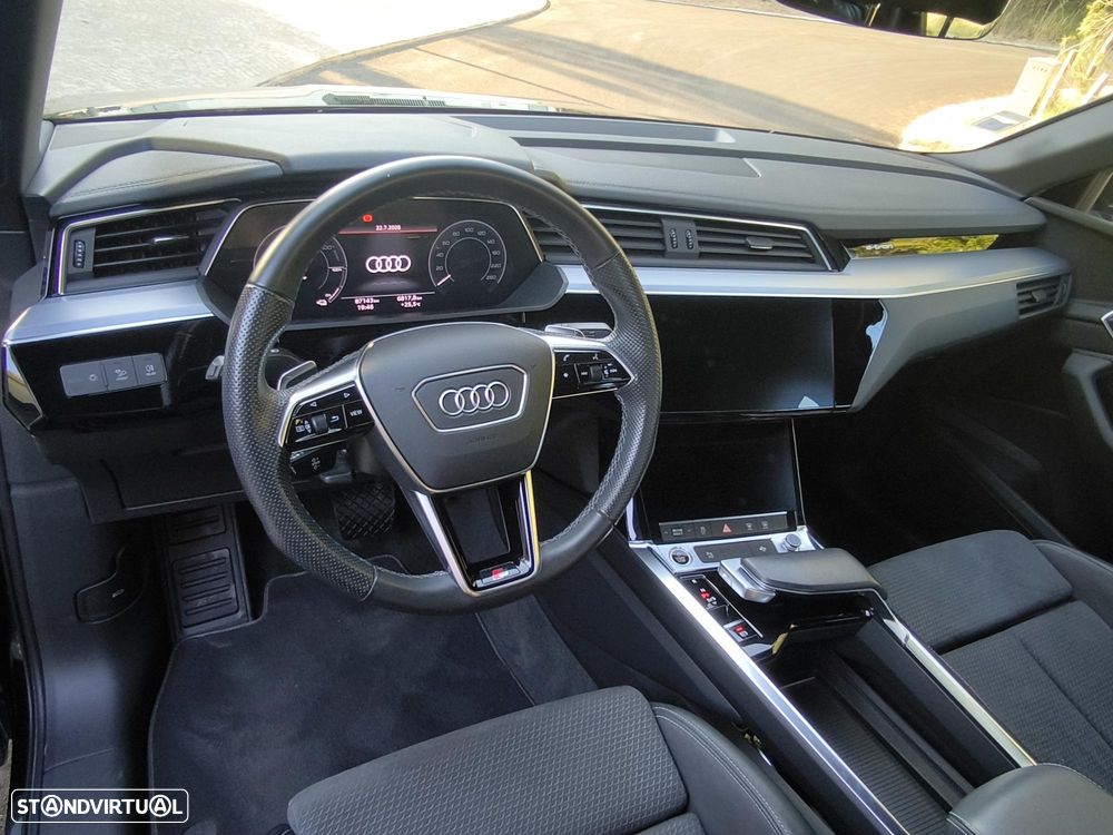 Audi e-tron 55 quattro S line - 18