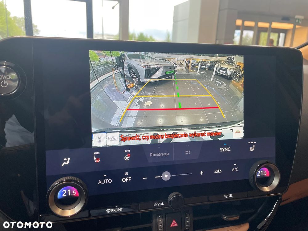 Lexus NX 350h Prestige AWD - 18