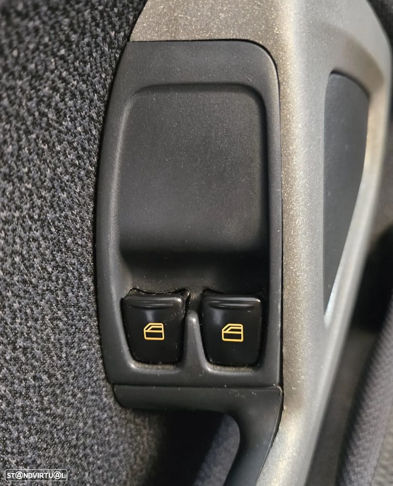 Smart ForTwo Coupé cdi softouch passion dpf - 13