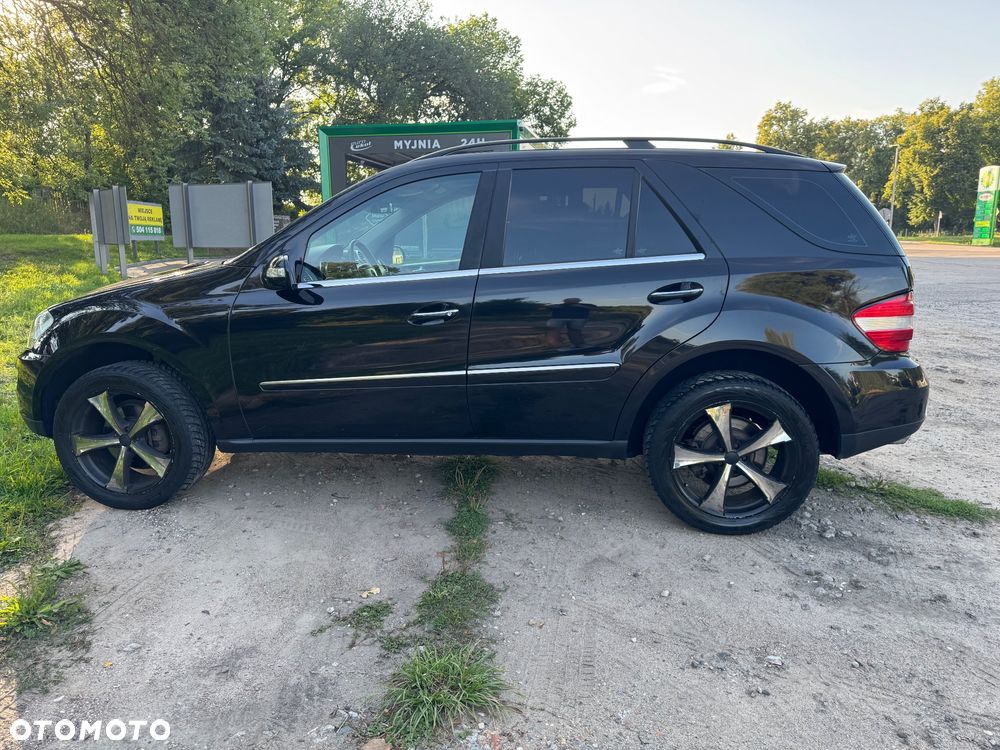 Mercedes-Benz ML 350 4-Matic - 3
