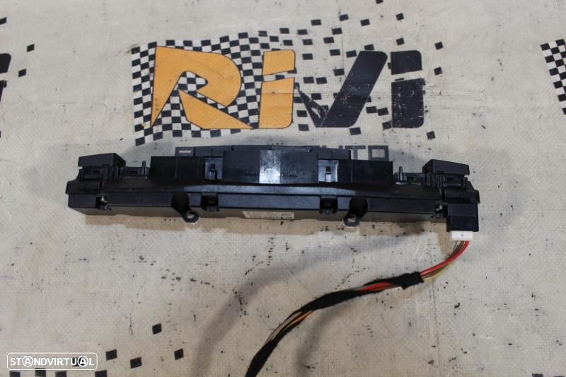 Conjunto De Botões Mercedes-Benz E-Class Coupé (C207)  A2078204010 / A - 10