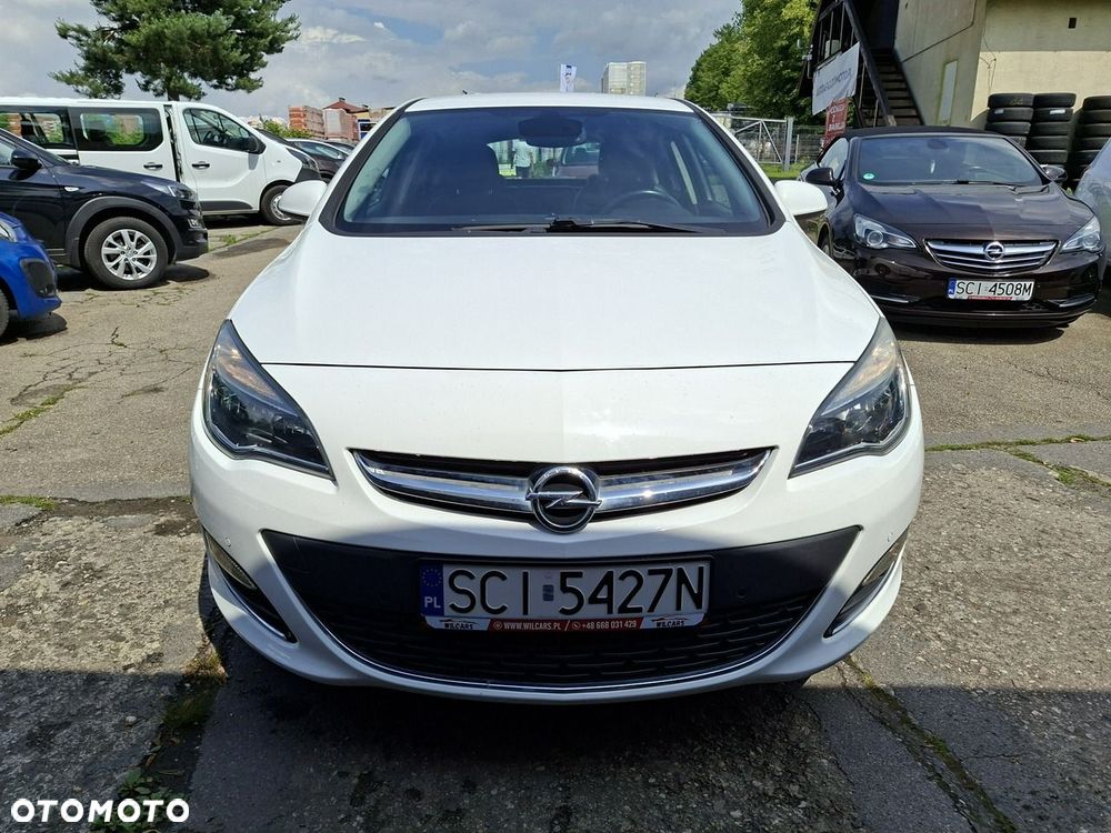 Opel Astra 1.4 T Cosmo EU6 - 3