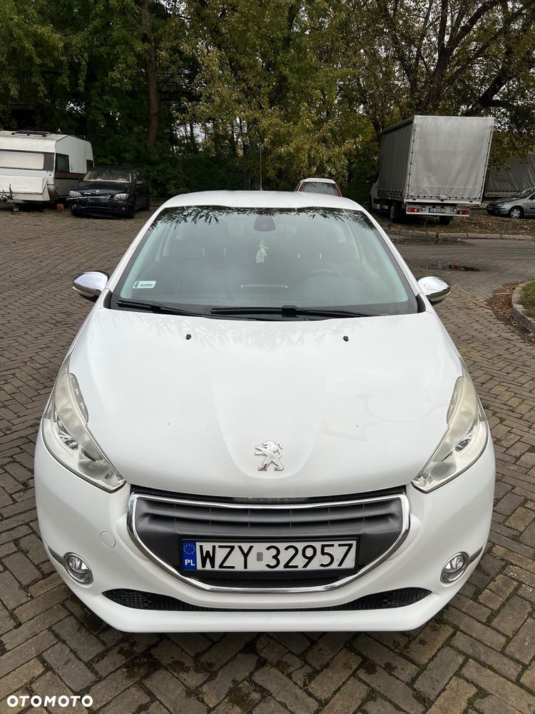 Peugeot 208 1.6 VTi Allure - 1