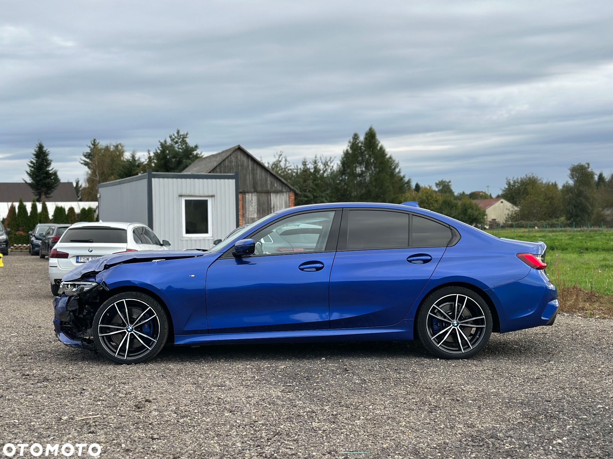 BMW Seria 3 330i M Sport - 9