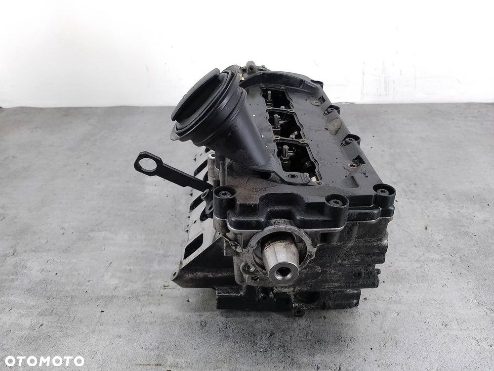GŁOWICA LEWA AUDI A4 B7 059353AJ 3.0 TDI - 11