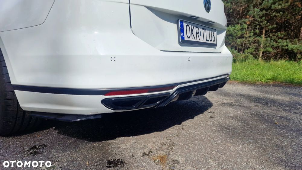 Volkswagen Passat - 4