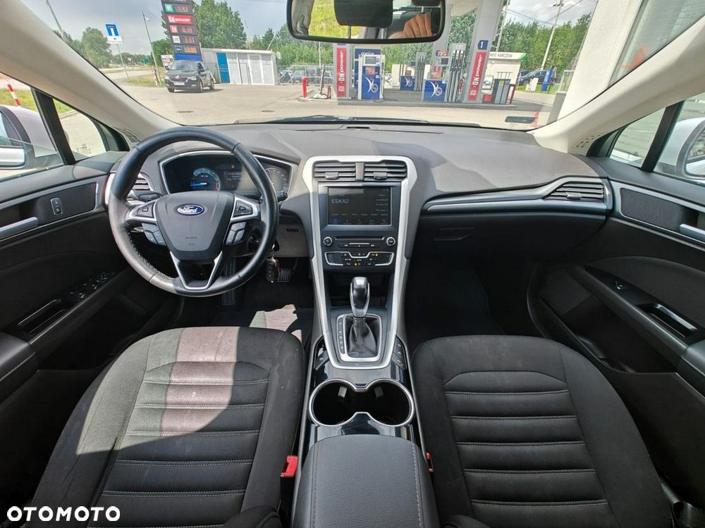Ford Mondeo - 11