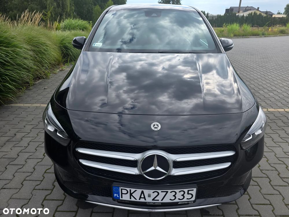 Mercedes-Benz Klasa B 180 Progressive 7G-DCT - 7