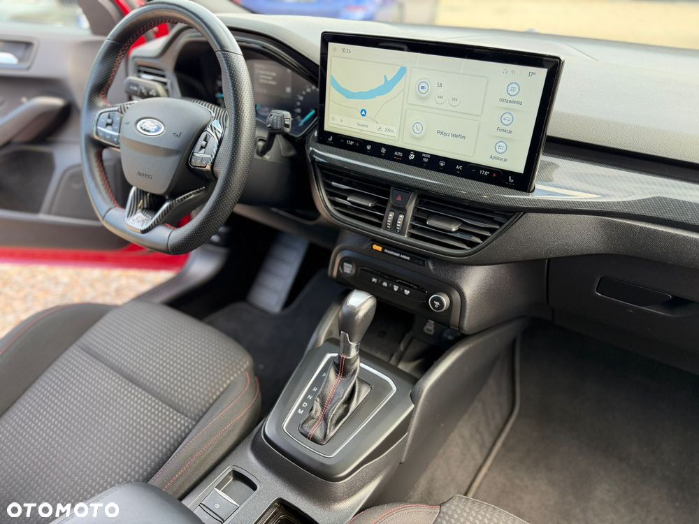 Ford Focus 1.0 EcoBoost Hybrid ST-LINE - 25