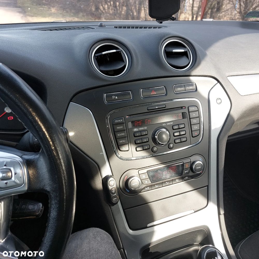 Ford Mondeo 2.0 TDCi Trend - 6