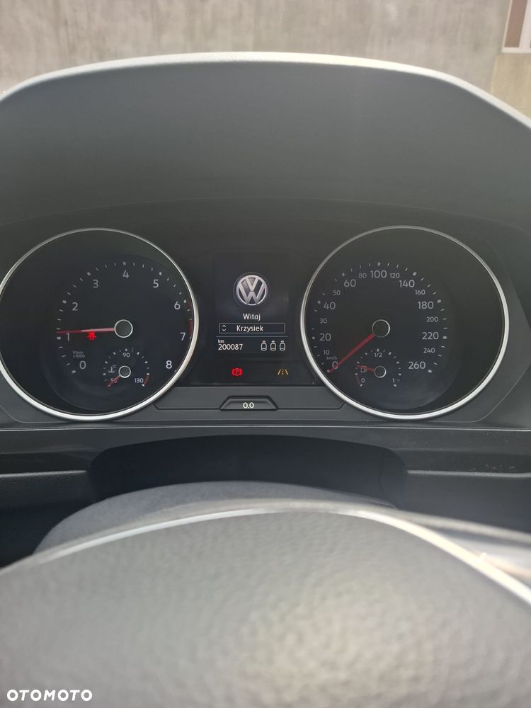 Volkswagen Tiguan - 12