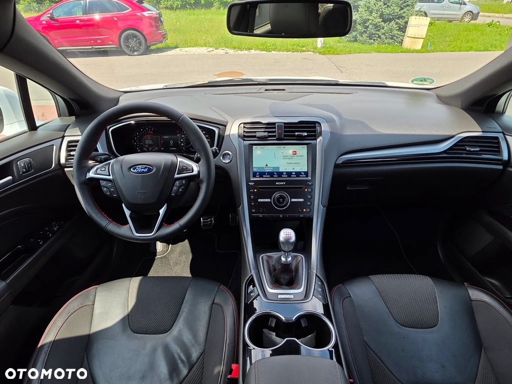 Ford Mondeo SW 2.0 TDCi S&S ST-Line - 20