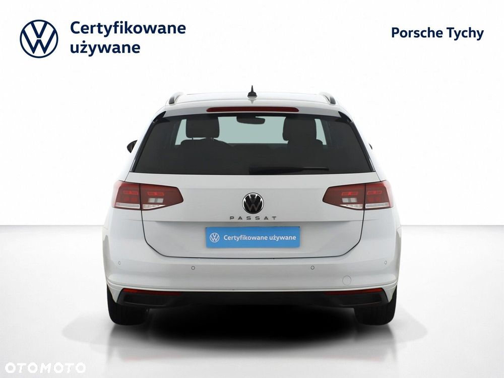 Volkswagen Passat - 29